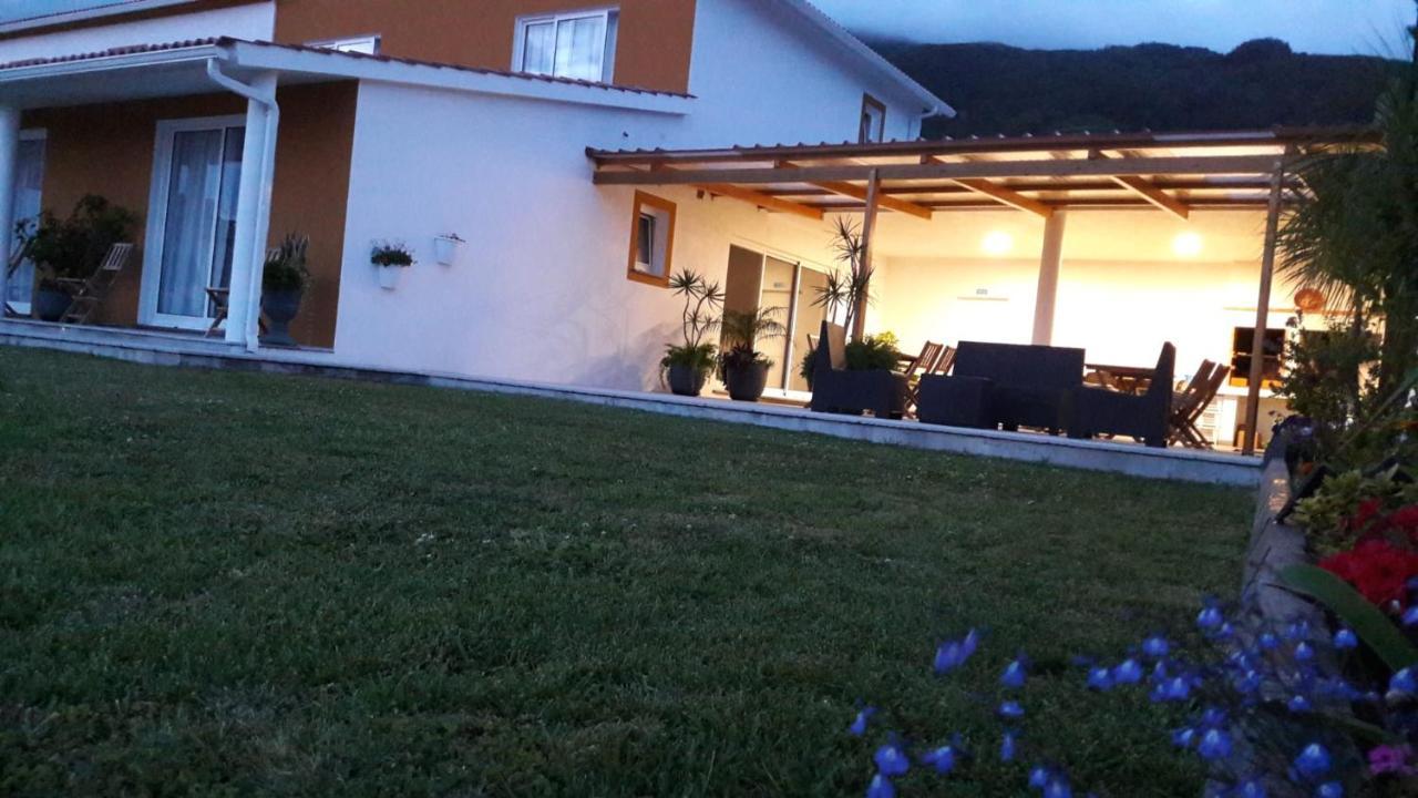 Casa d'Avó Guesthouse&Apartment Urzelina Exterior foto