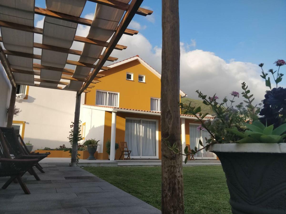 Casa d'Avó Guesthouse&Apartment Urzelina Exterior foto